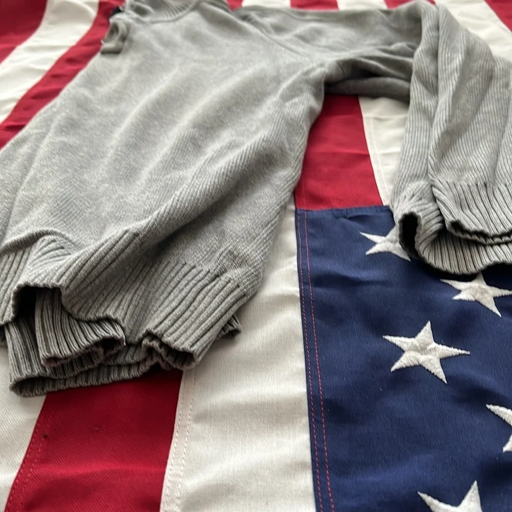 GAP sweater w high collar - Picture 14 of 14